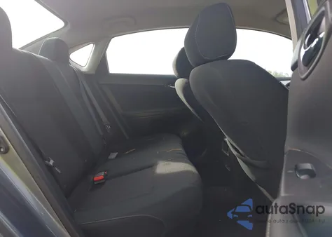 2019 Nissan Sentra S z USA, uszkodzony, nr VIN 3N1AB7AP3KY359244